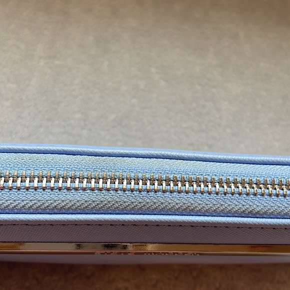 Blue Steve Madden Wallet - Picture 8 of 8